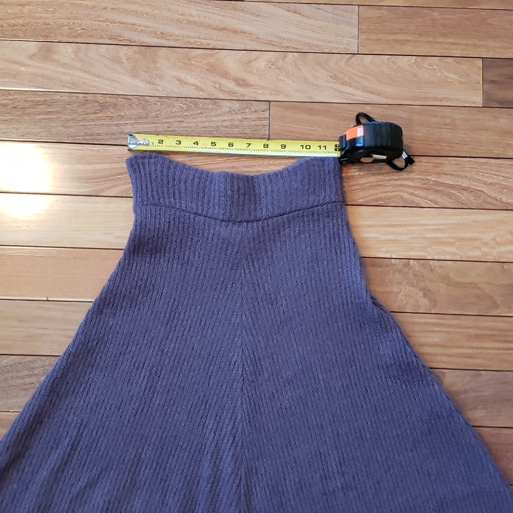 Skirt - Picture 3 of 7
